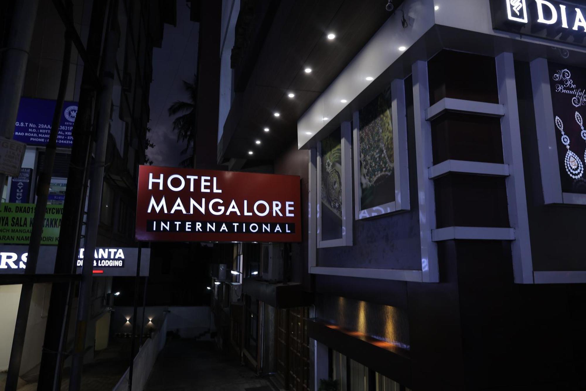 Hotel Mangalore International Exterior foto
